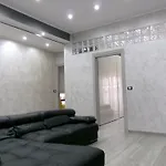 Bed & Breakfast Antadia Terminal Bus *