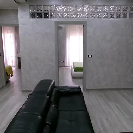 Bed & Breakfast Antadia Terminal Bus *