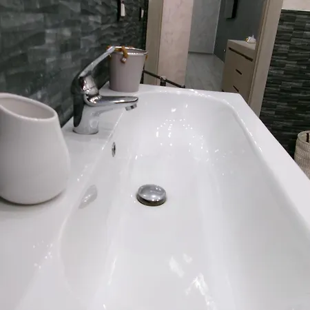 Antadia Terminal Bus